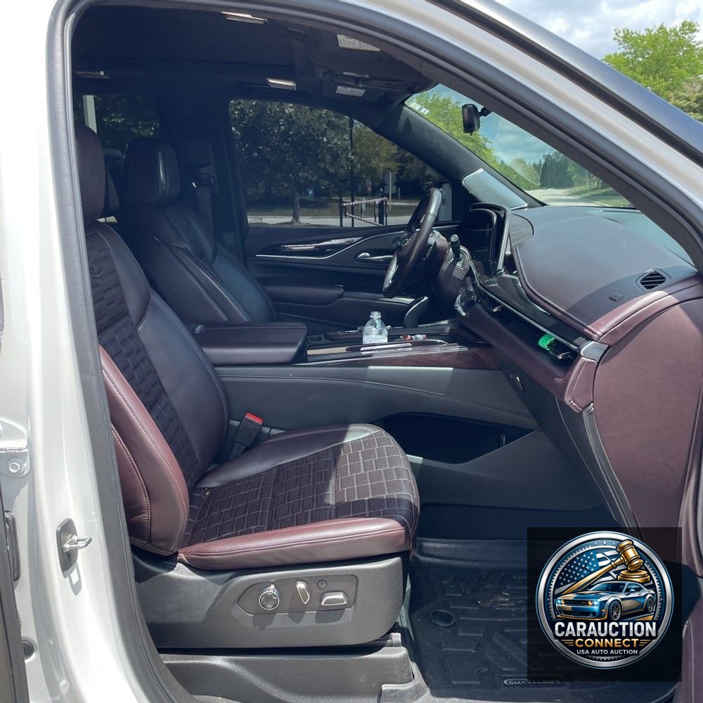 2021 Cadillac Escalade Sport Platinum