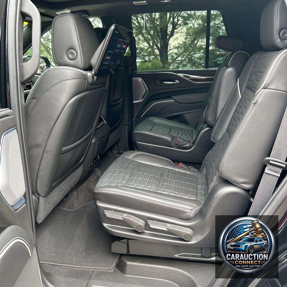 2022 Cadillac Escalade Sport Platinum