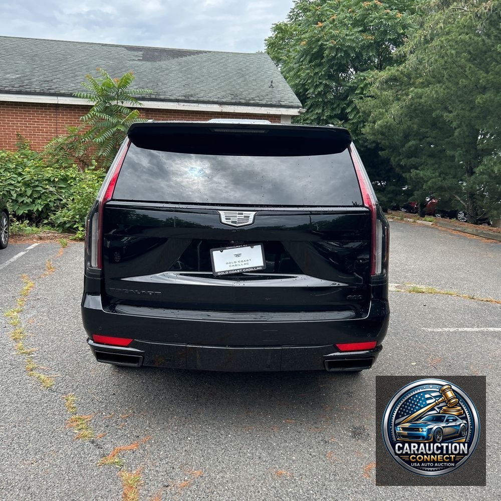 2022 Cadillac Escalade Sport Platinum