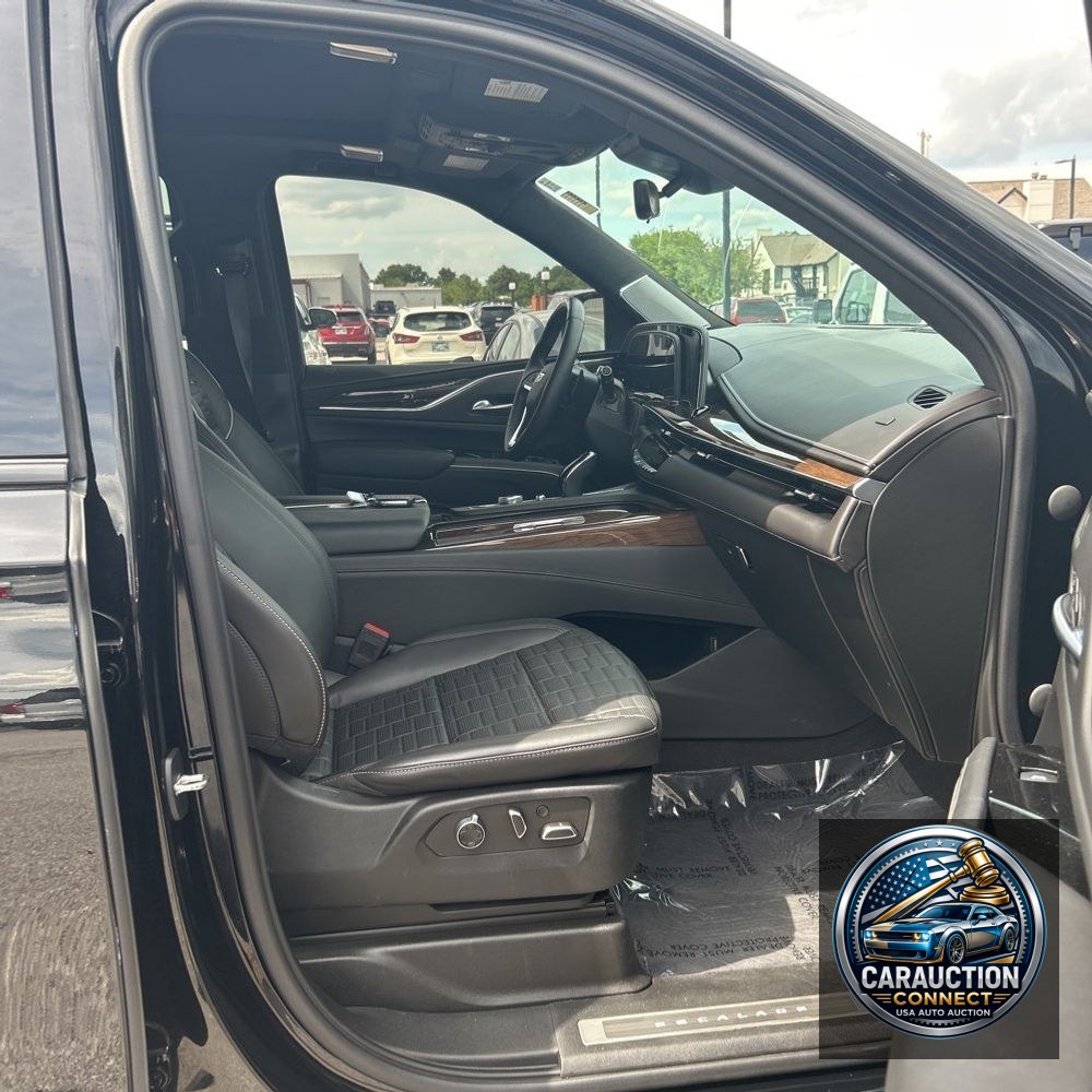 2023 Cadillac Escalade Sport Platinum