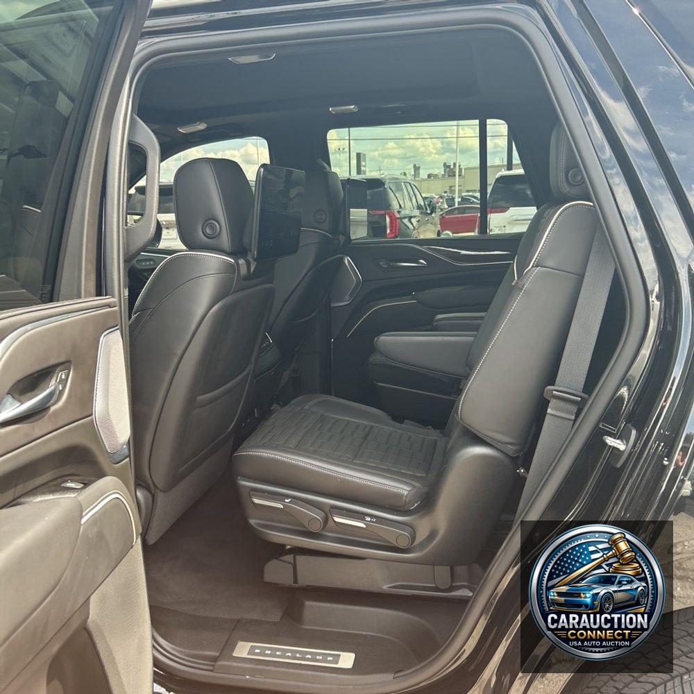 2023 Cadillac Escalade Sport Platinum