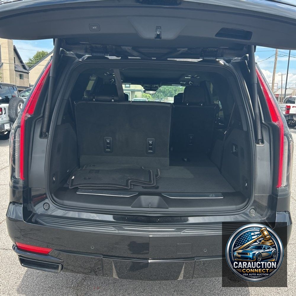 2023 Cadillac Escalade Sport Platinum