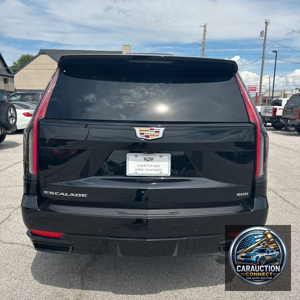 2023 Cadillac Escalade Sport Platinum