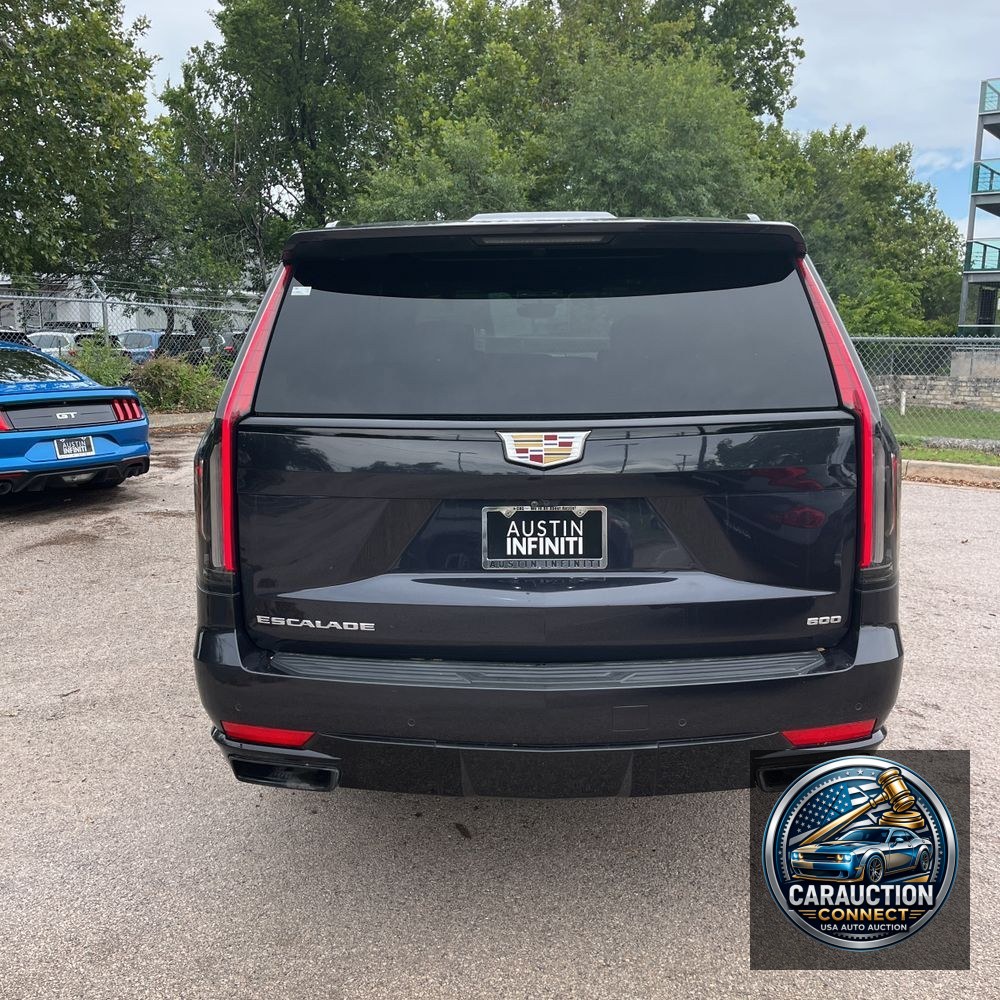 2023 Cadillac Escalade Sport Platinum