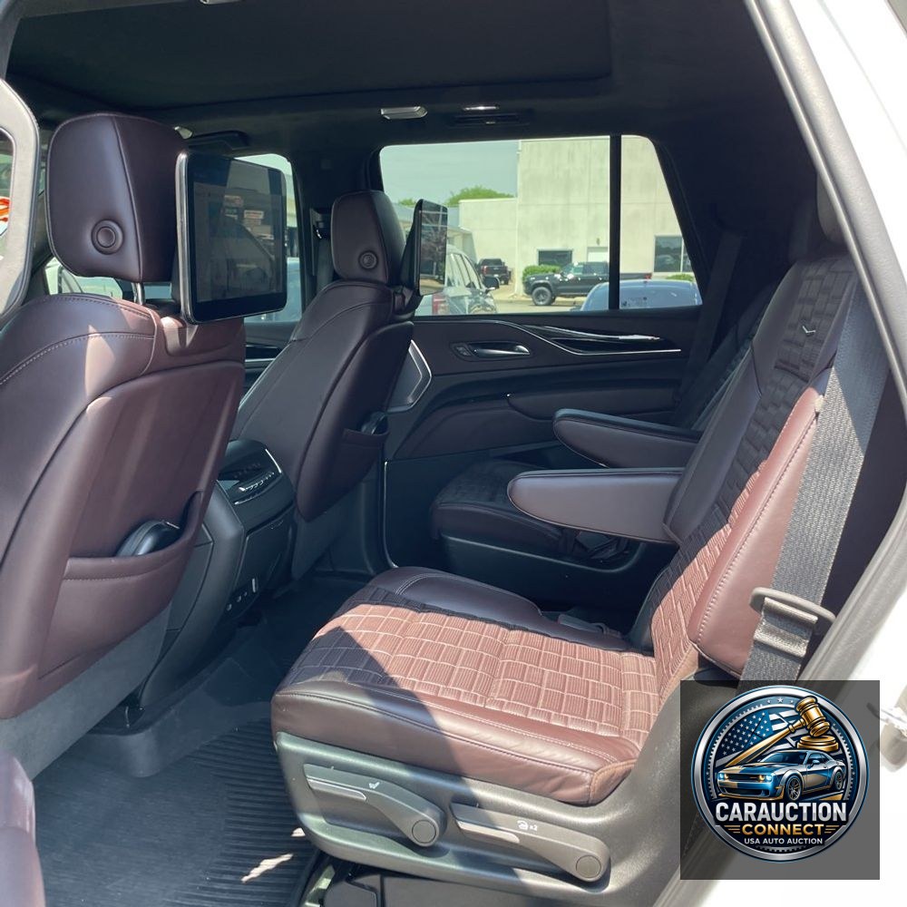 2023 Cadillac Escalade Sport Platinum