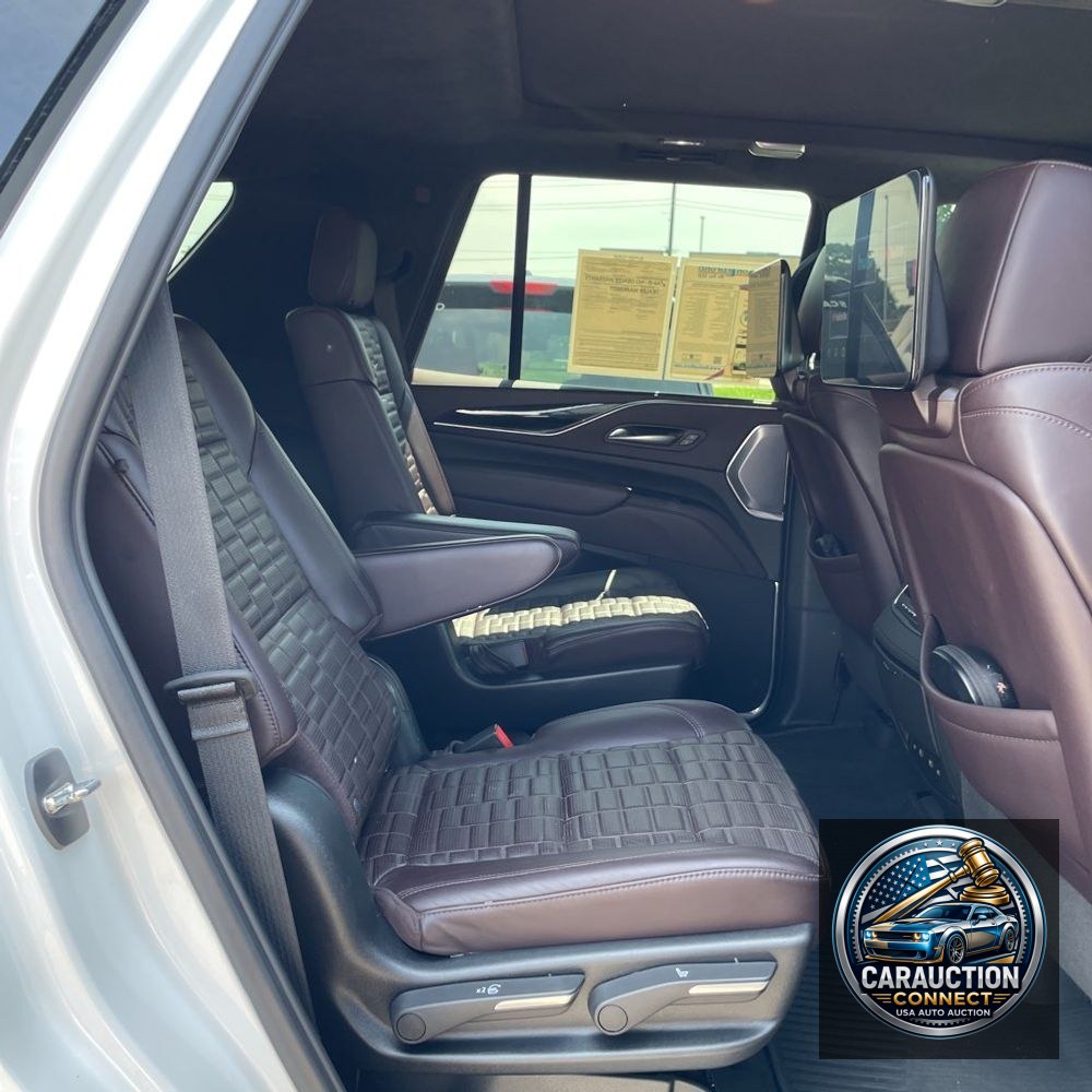 2023 Cadillac Escalade Sport Platinum
