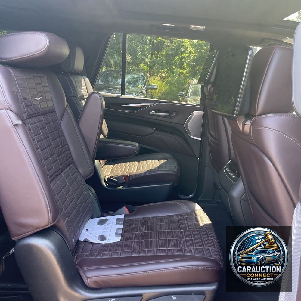 2022 Cadillac Escalade Sport Platinum