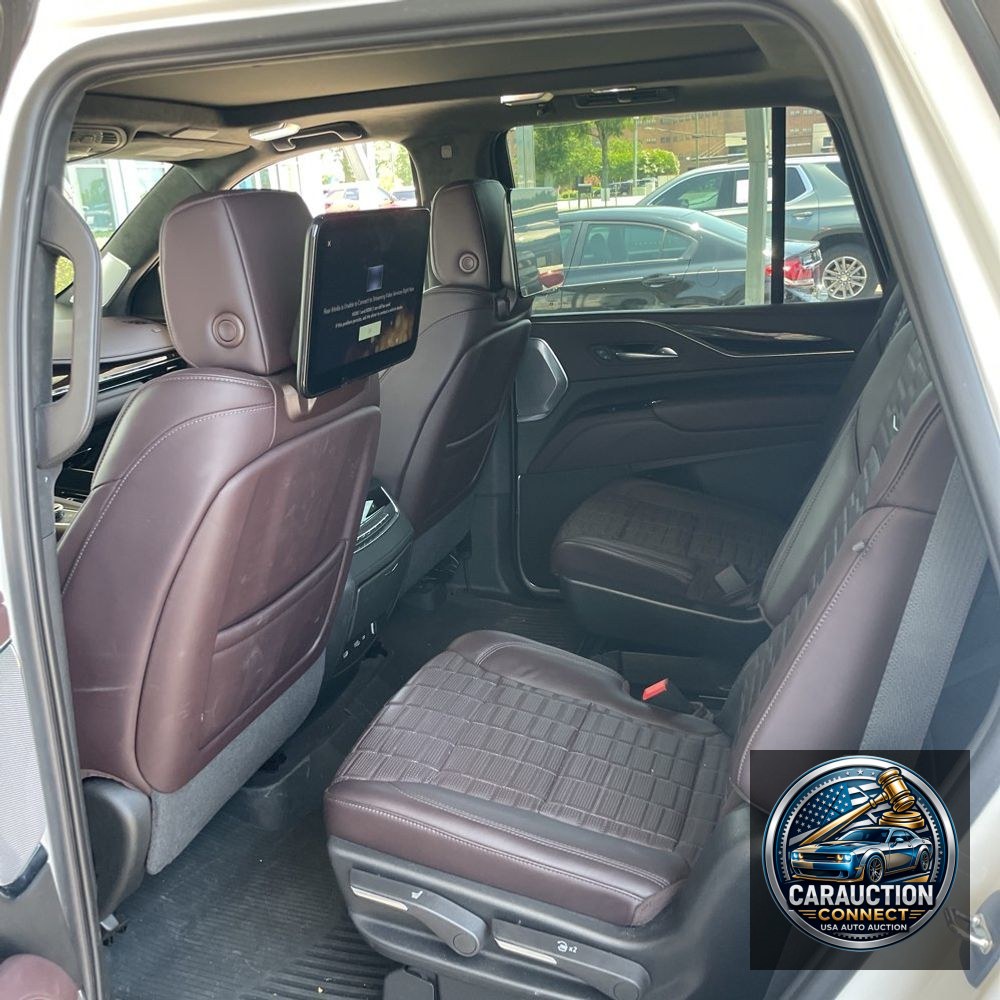 2022 Cadillac Escalade Sport Platinum