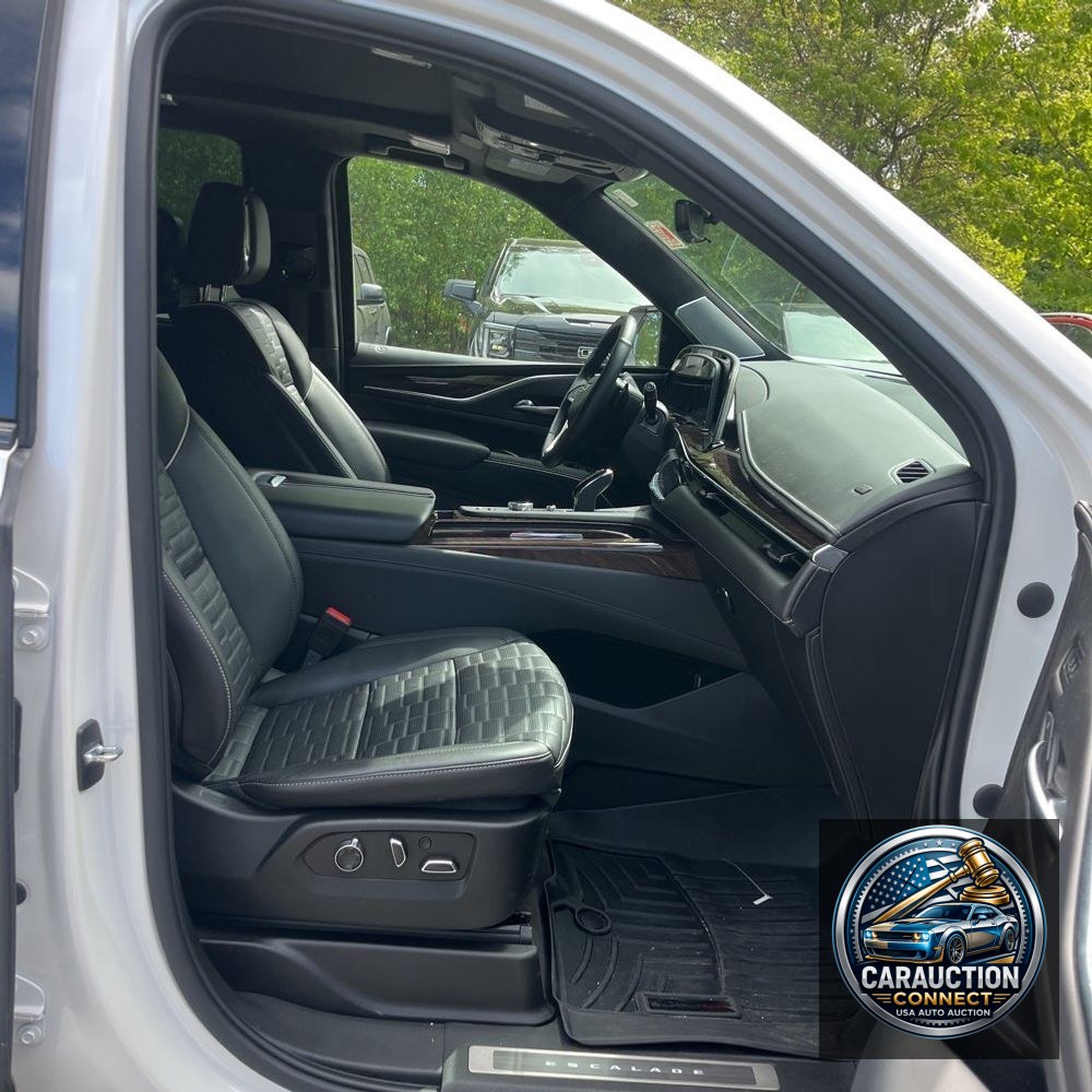 2023 Cadillac Escalade Sport Platinum
