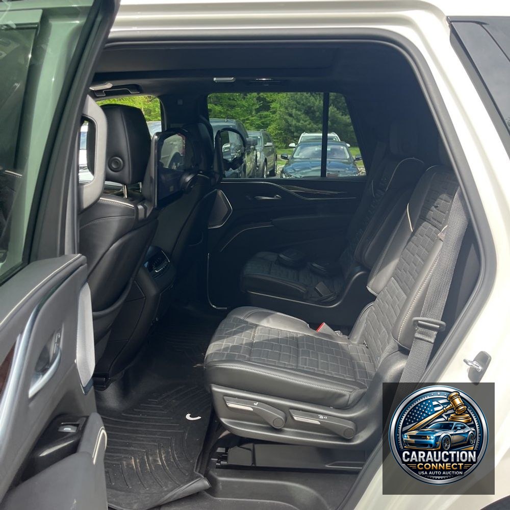 2023 Cadillac Escalade Sport Platinum