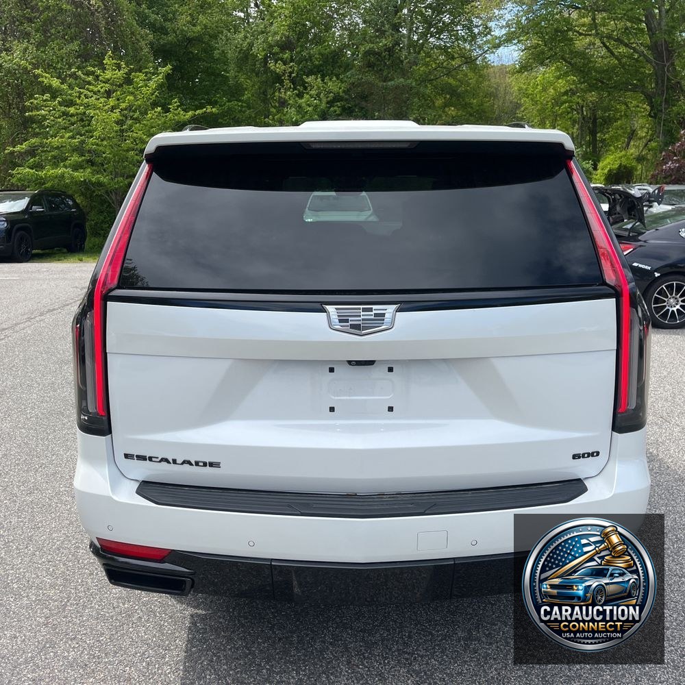 2023 Cadillac Escalade Sport Platinum