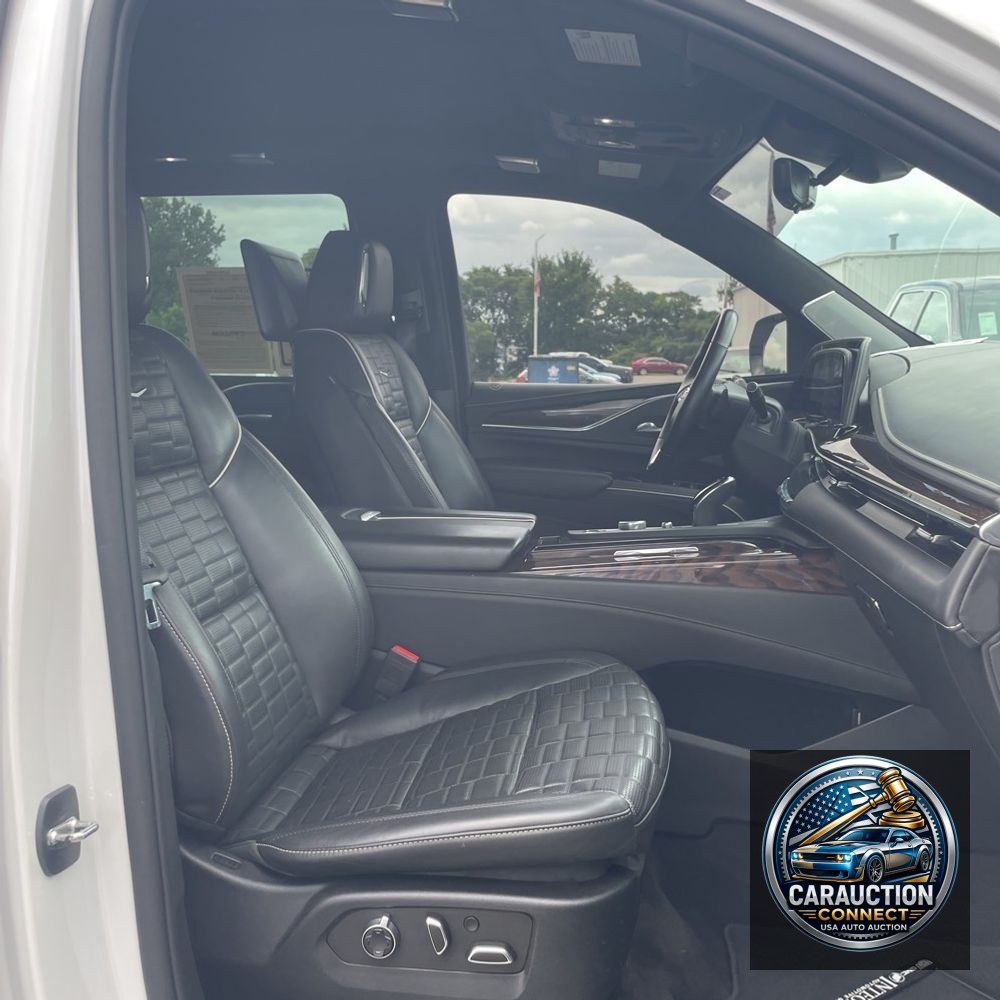 2023 Cadillac Escalade Sport Platinum