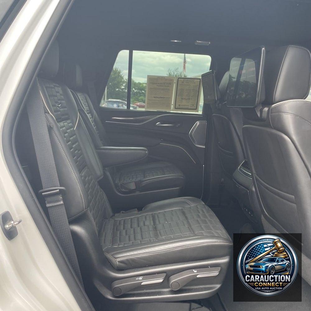 2023 Cadillac Escalade Sport Platinum
