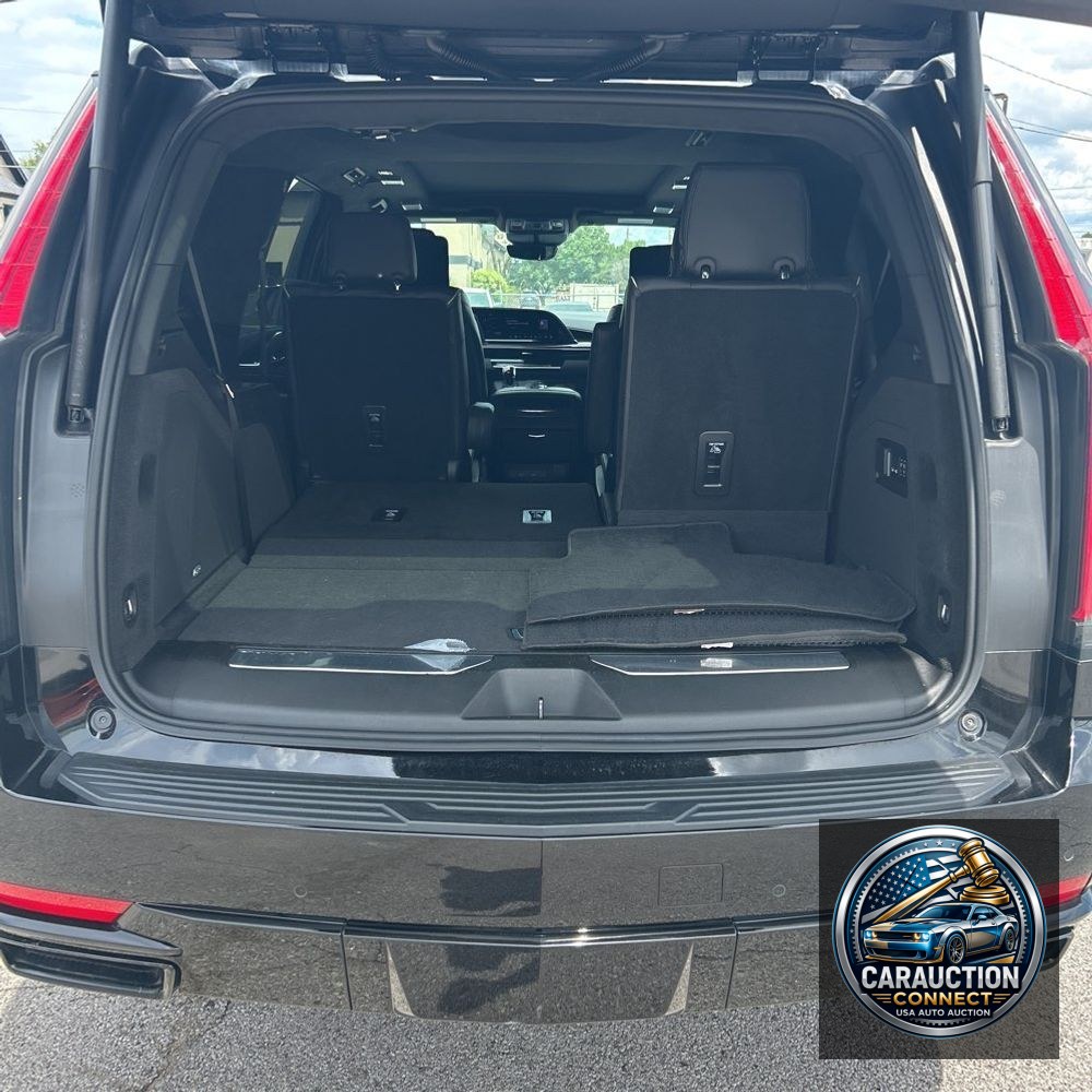 2022 Cadillac Escalade Sport Platinum