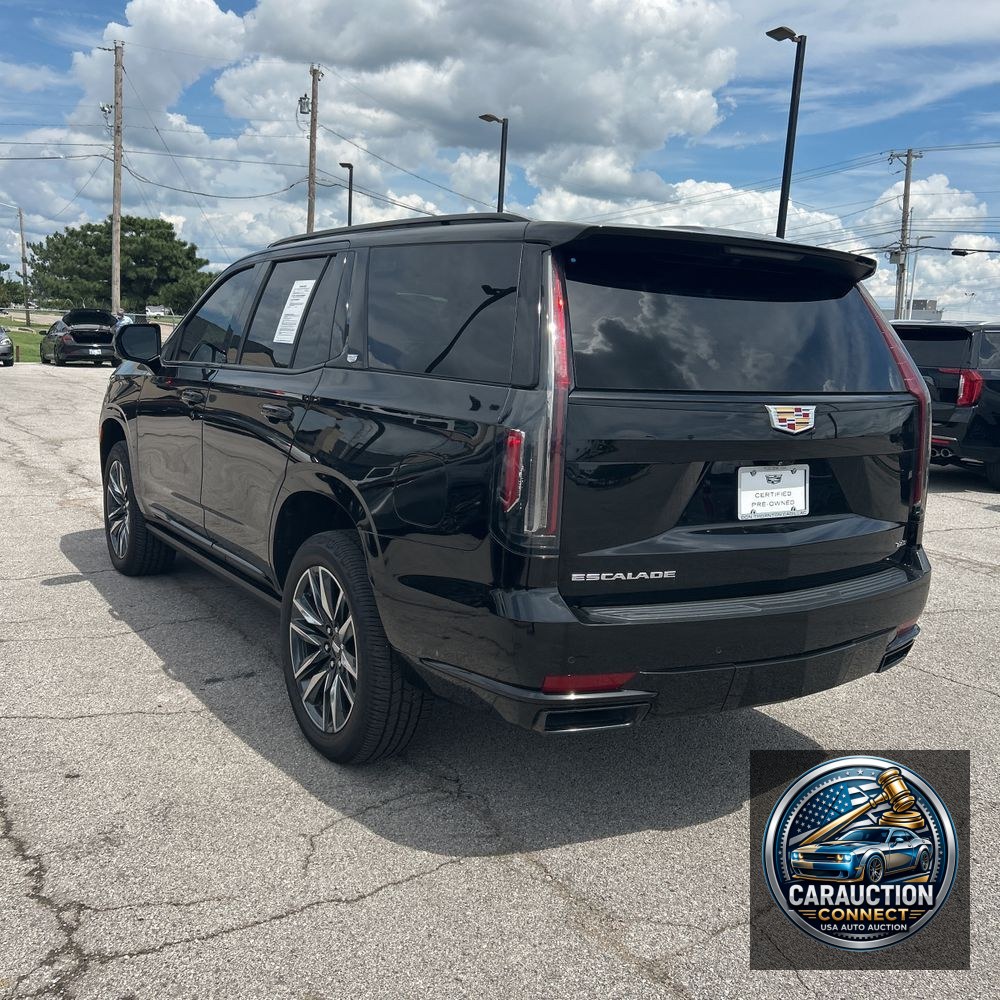 2022 Cadillac Escalade Sport Platinum