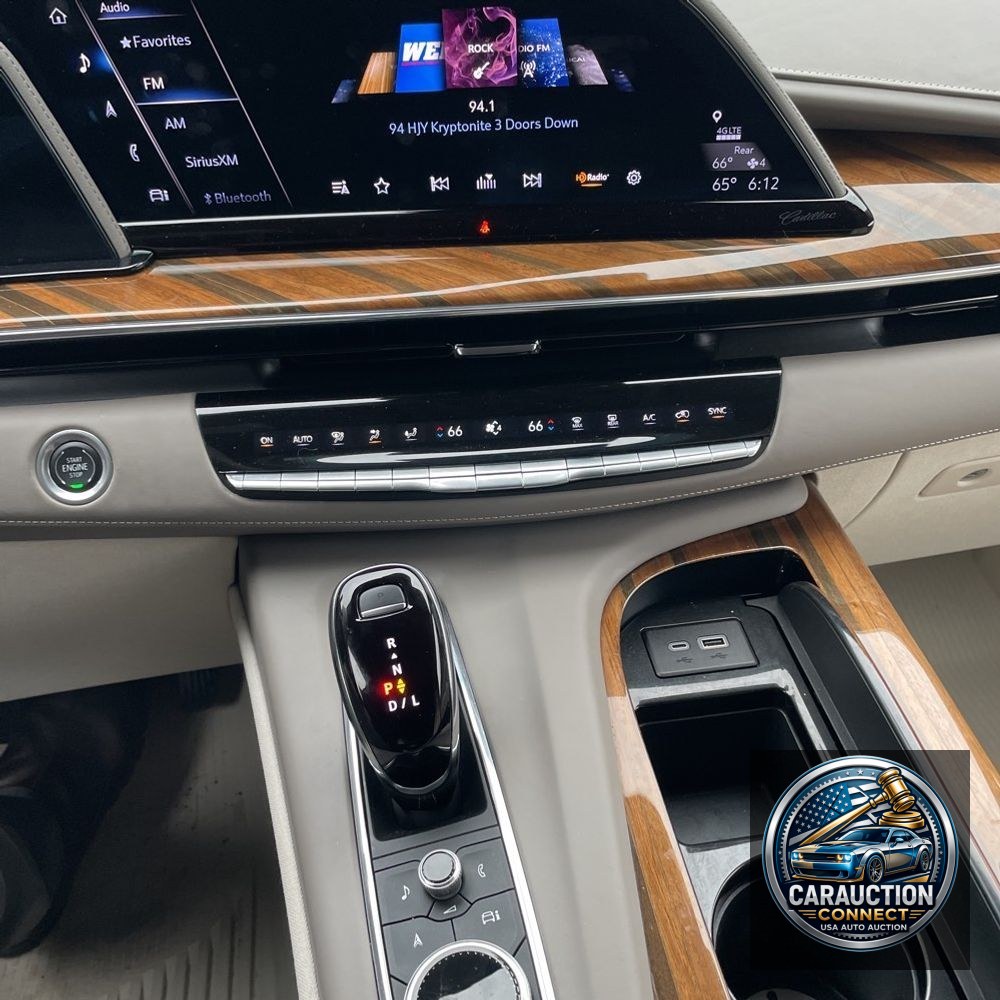 2024 Cadillac Escalade Sport Platinum