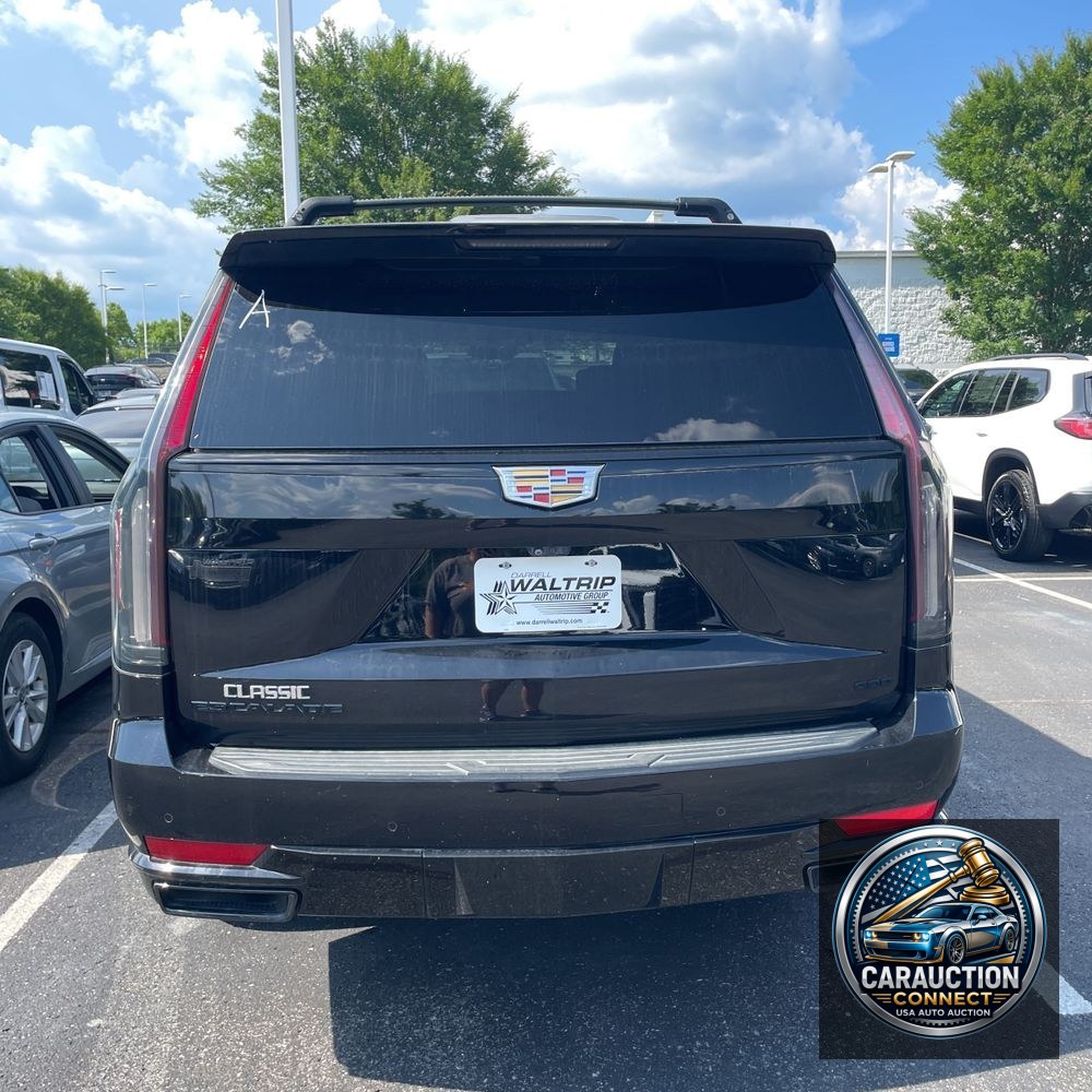 2022 Cadillac Escalade Sport Platinum