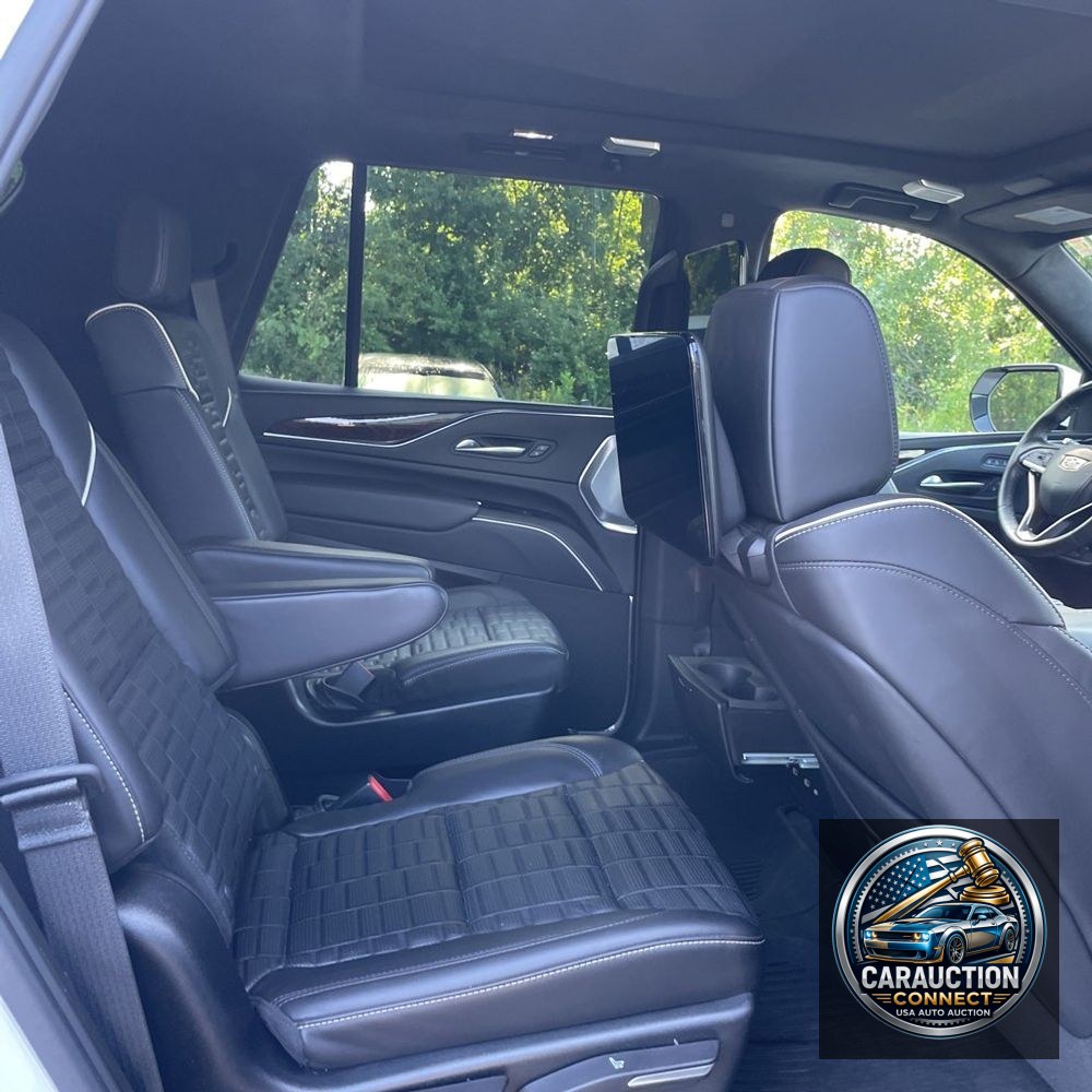 2023 Cadillac Escalade Sport Platinum
