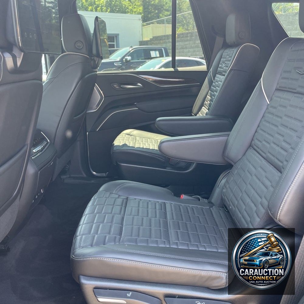 2023 Cadillac Escalade Sport Platinum