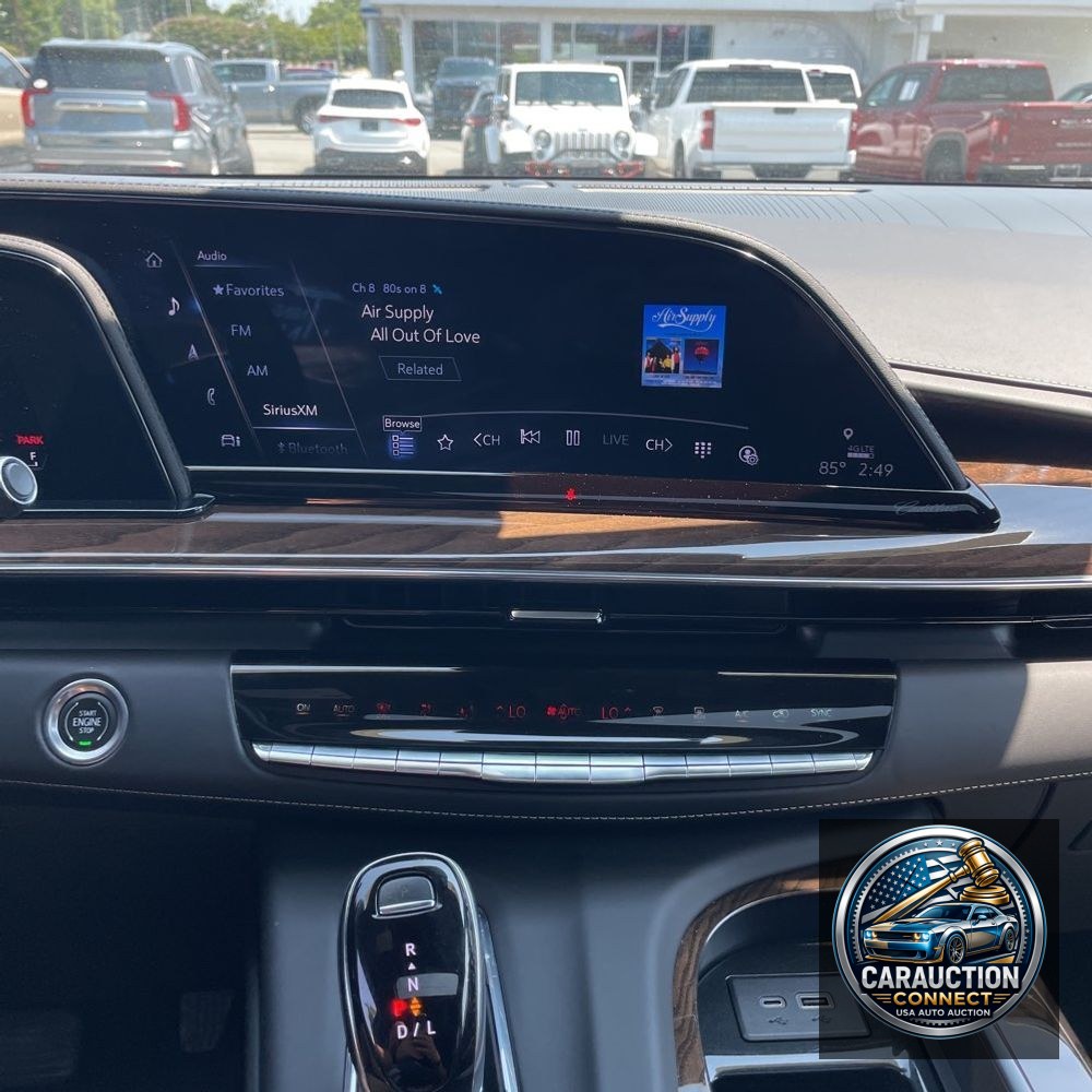 2023 Cadillac Escalade Sport Platinum