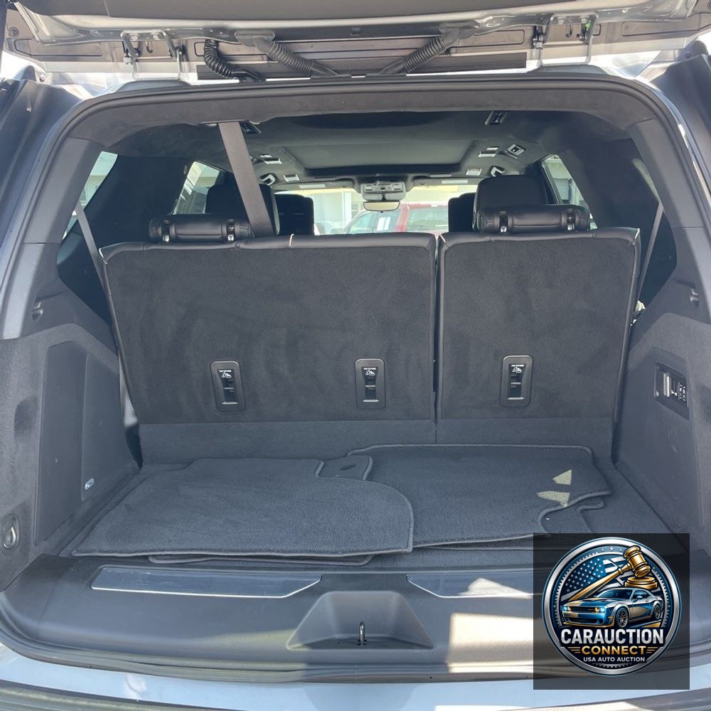 2023 Cadillac Escalade Sport Platinum