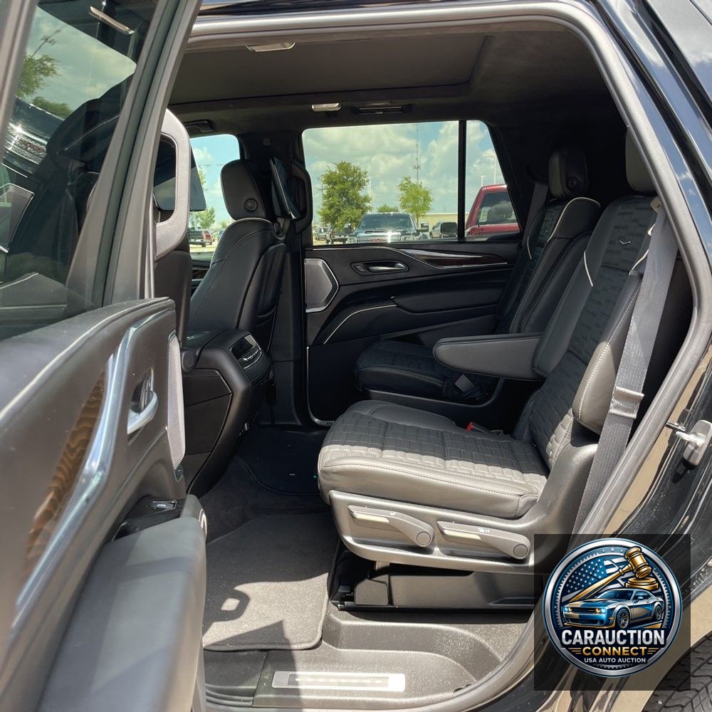 2024 Cadillac Escalade Sport Platinum