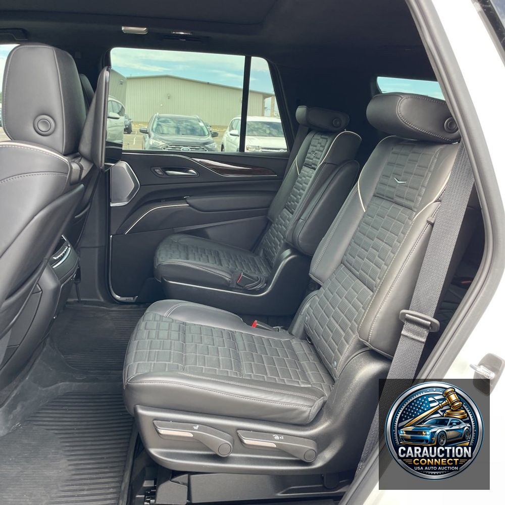 2024 Cadillac Escalade Sport Platinum