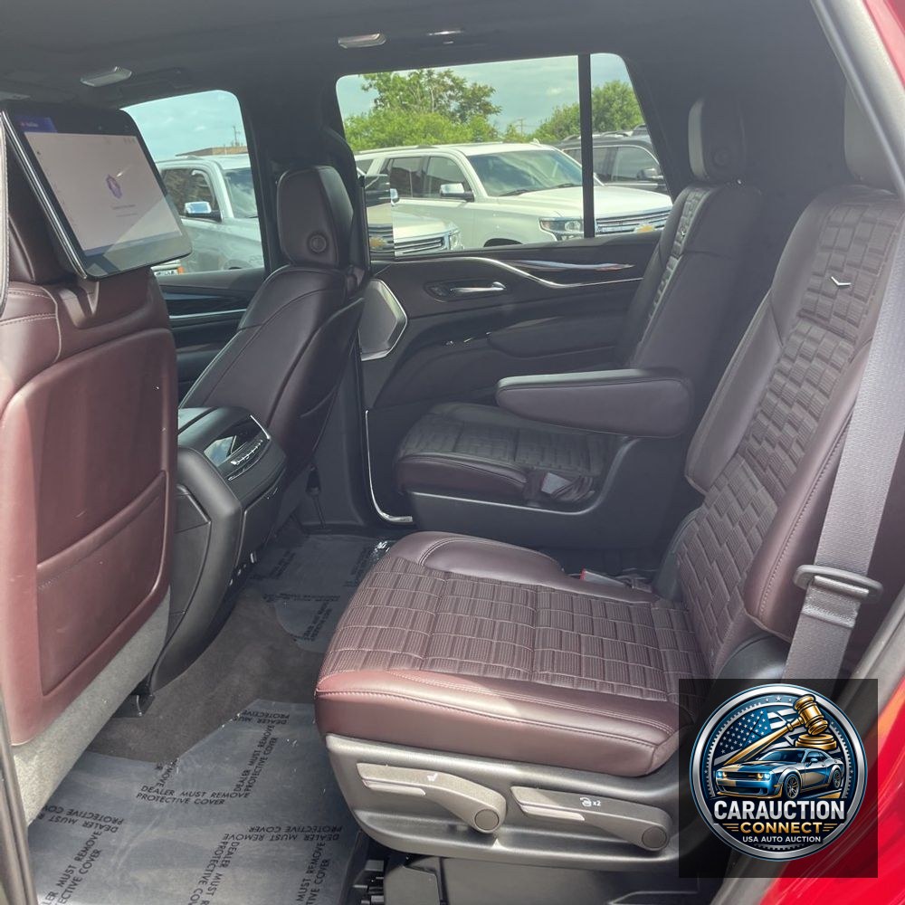 2023 Cadillac Escalade-V Base