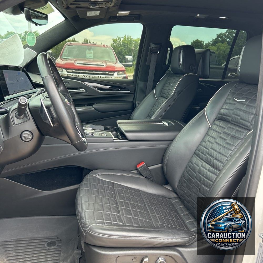 2023 Cadillac Escalade-V Base