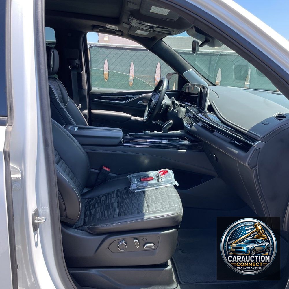 2023 Cadillac Escalade-V Base