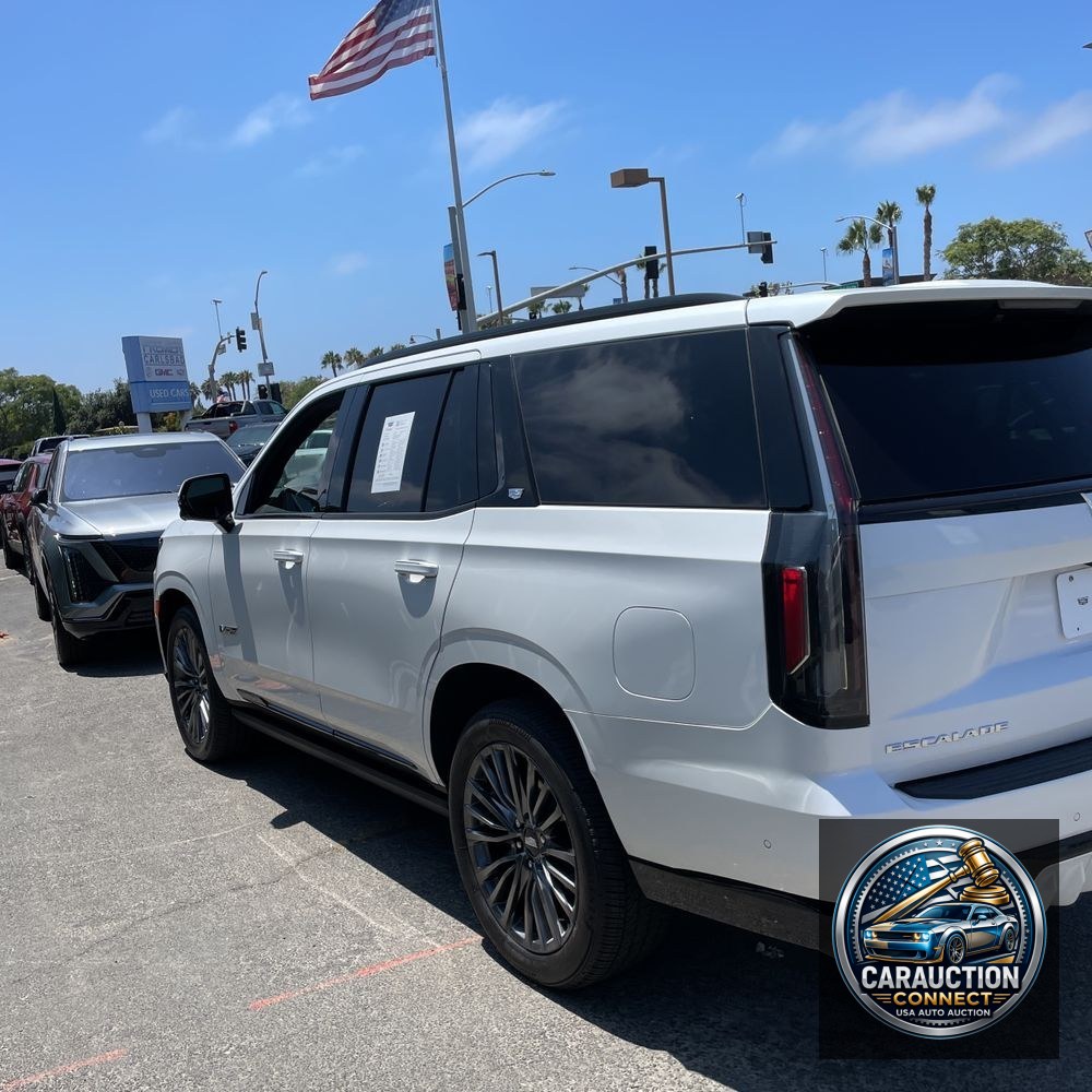2023 Cadillac Escalade-V Base