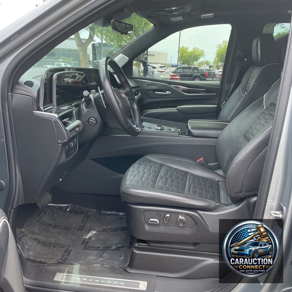 2023 Cadillac Escalade-V Base
