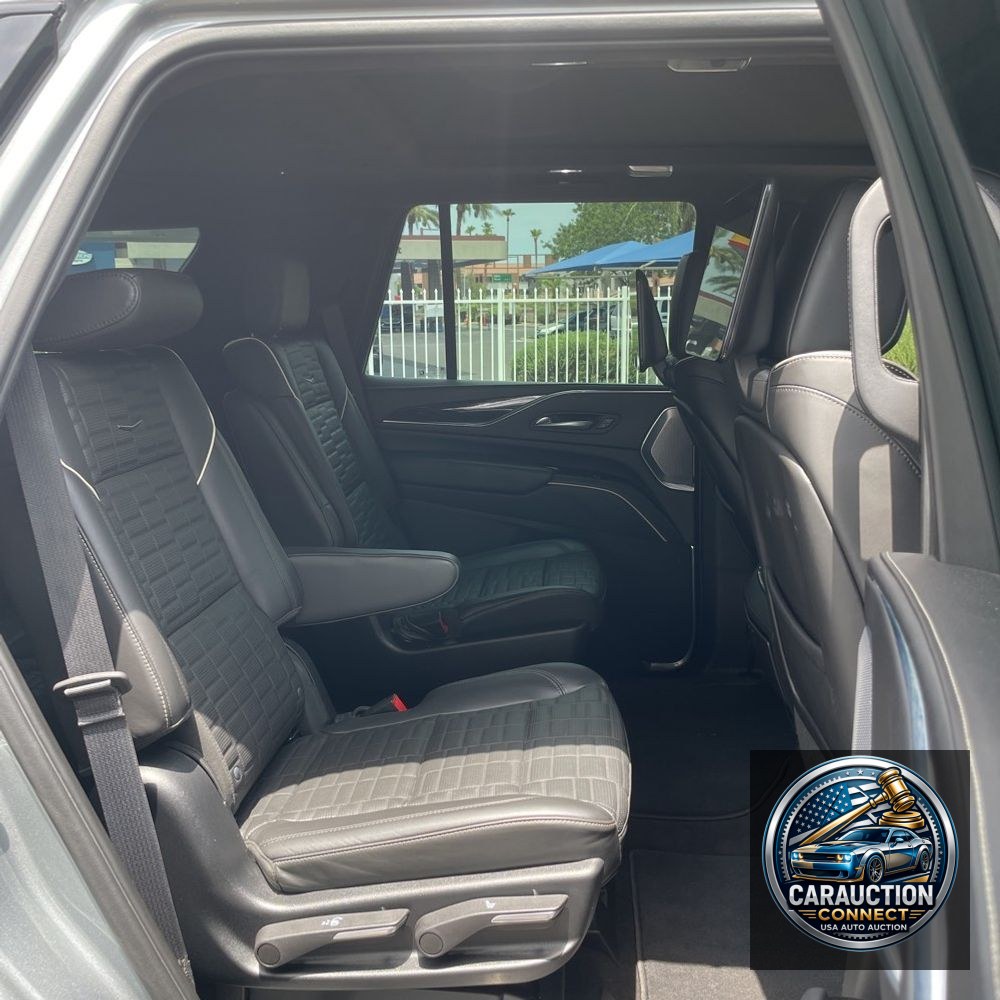 2023 Cadillac Escalade-V Base