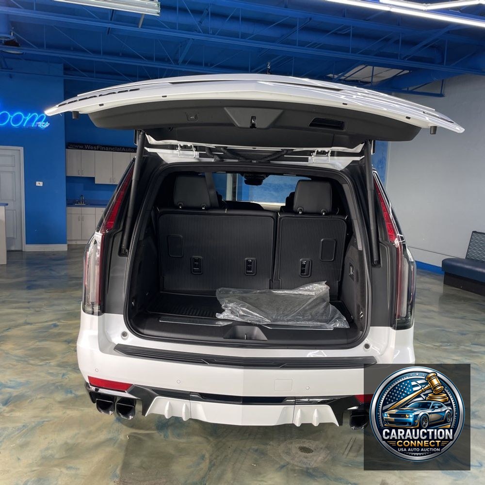 2024 Cadillac Escalade-V Base