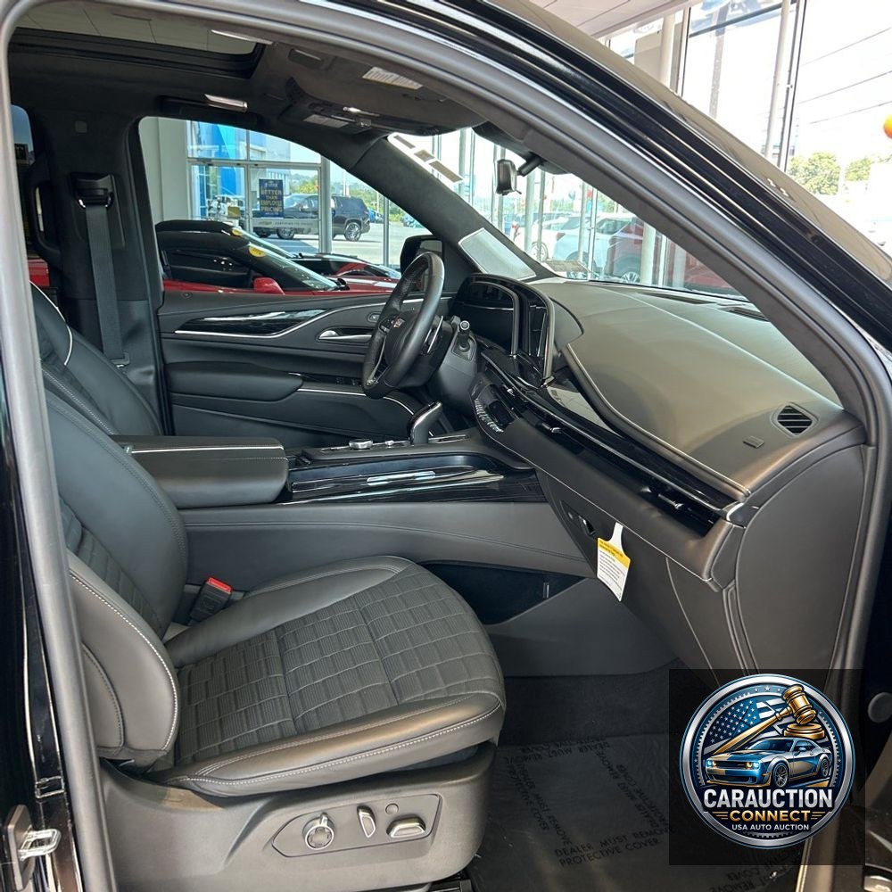 2024 Cadillac Escalade-V Base