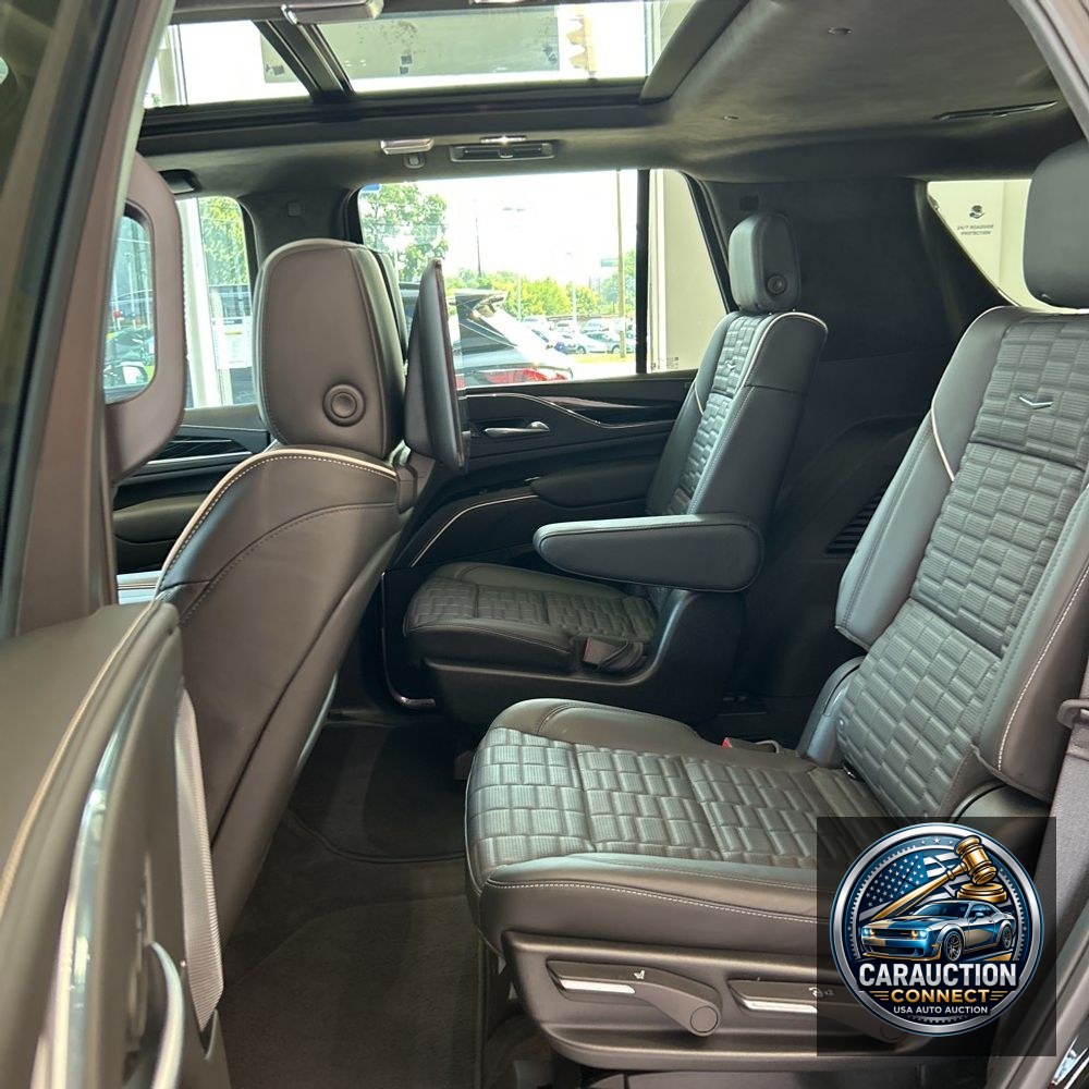 2024 Cadillac Escalade-V Base