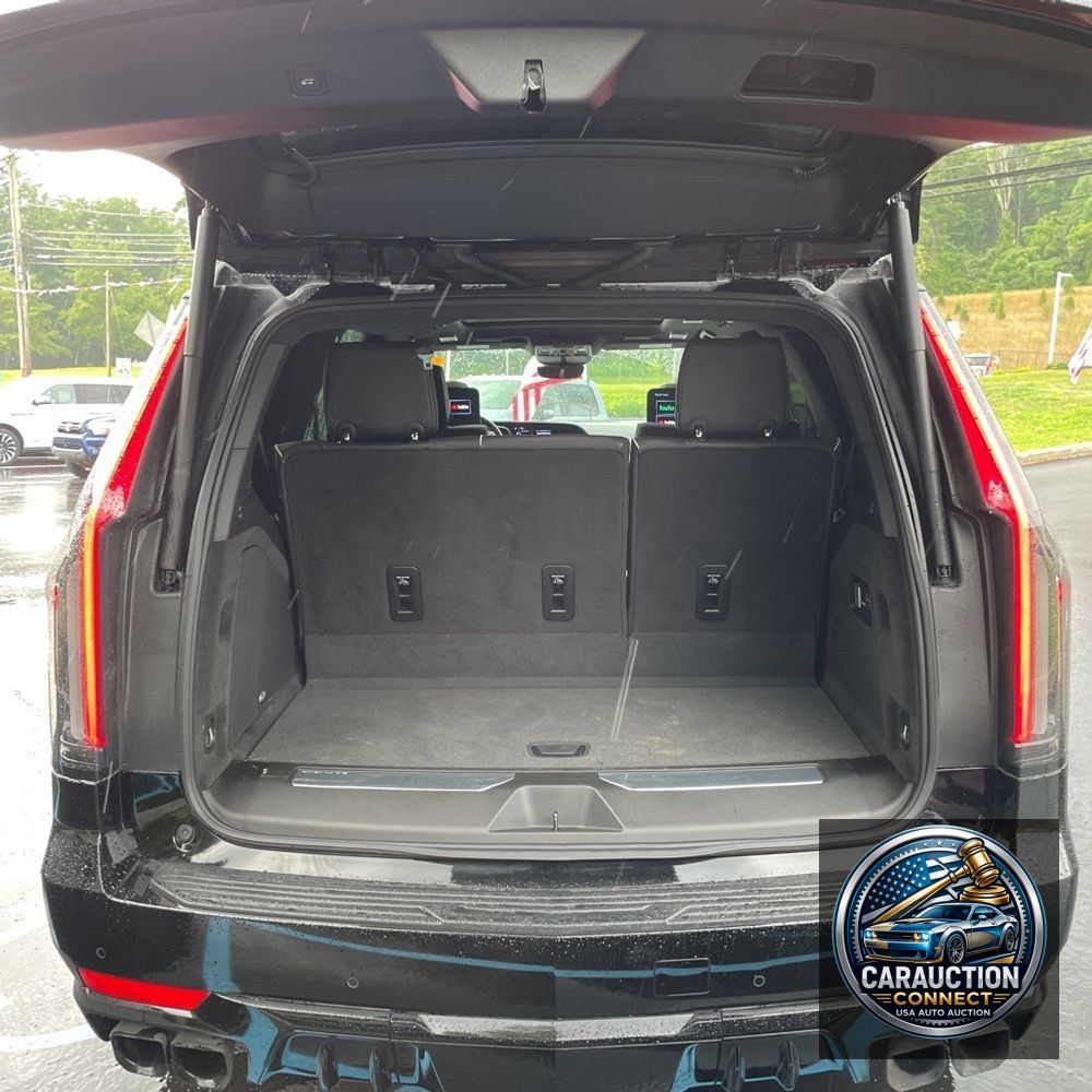 2024 Cadillac Escalade-V Base
