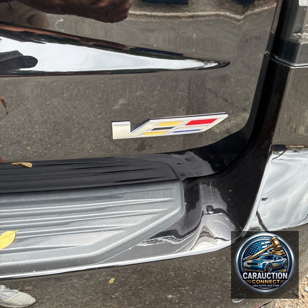2023 Cadillac Escalade-V Base