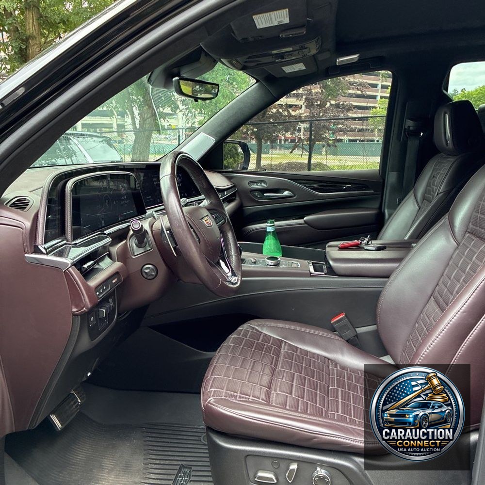2023 Cadillac Escalade-V Base