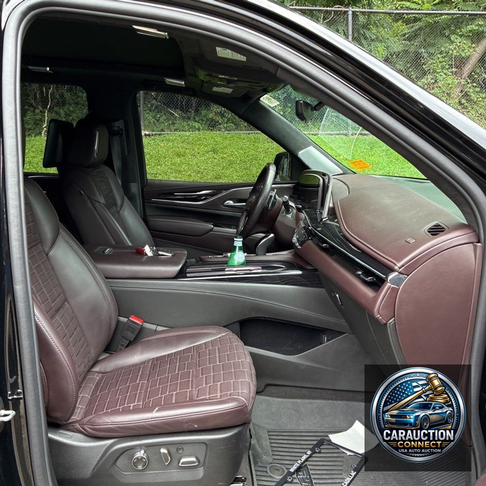 2023 Cadillac Escalade-V Base