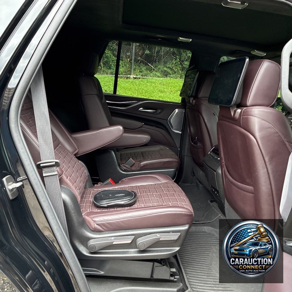 2023 Cadillac Escalade-V Base