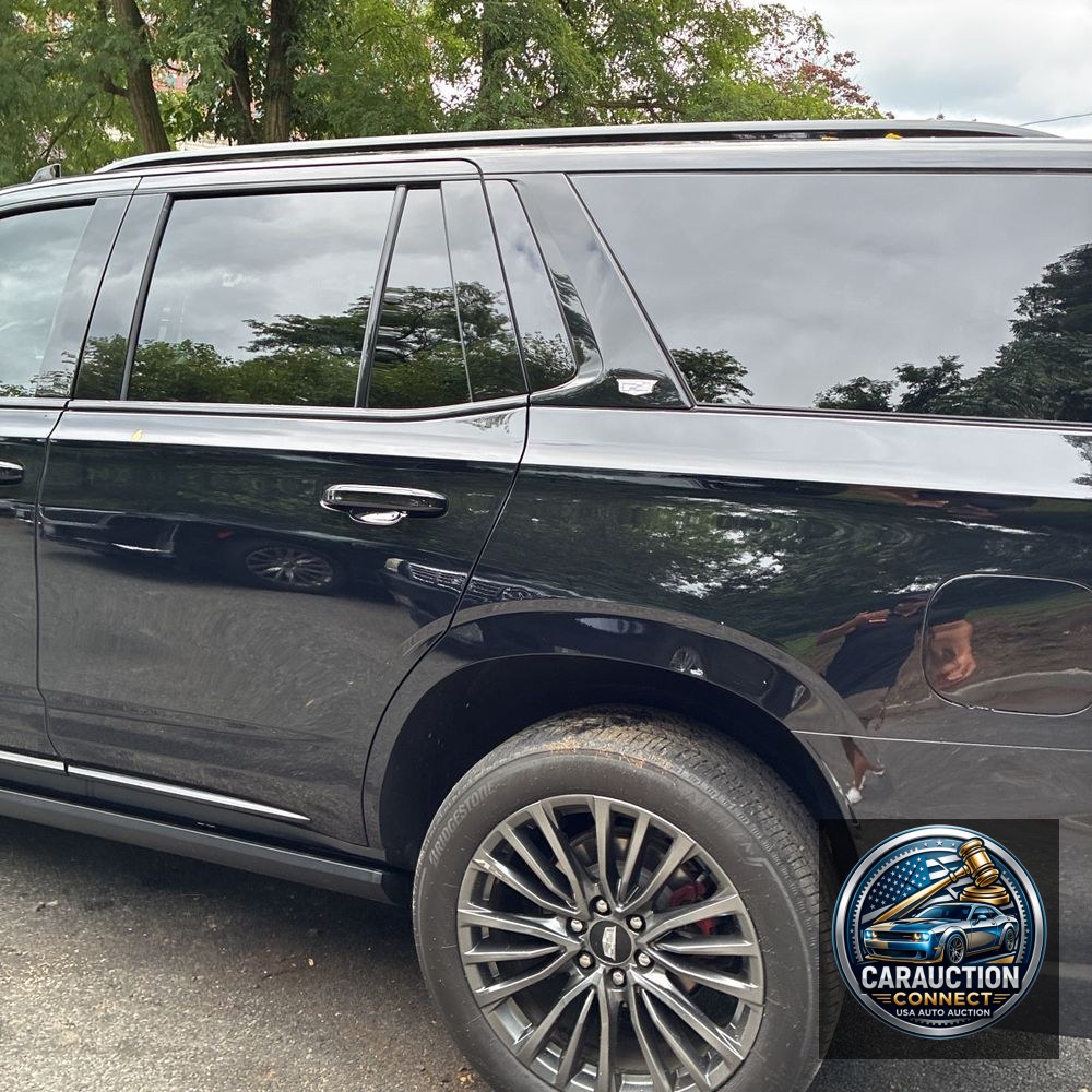2023 Cadillac Escalade-V Base