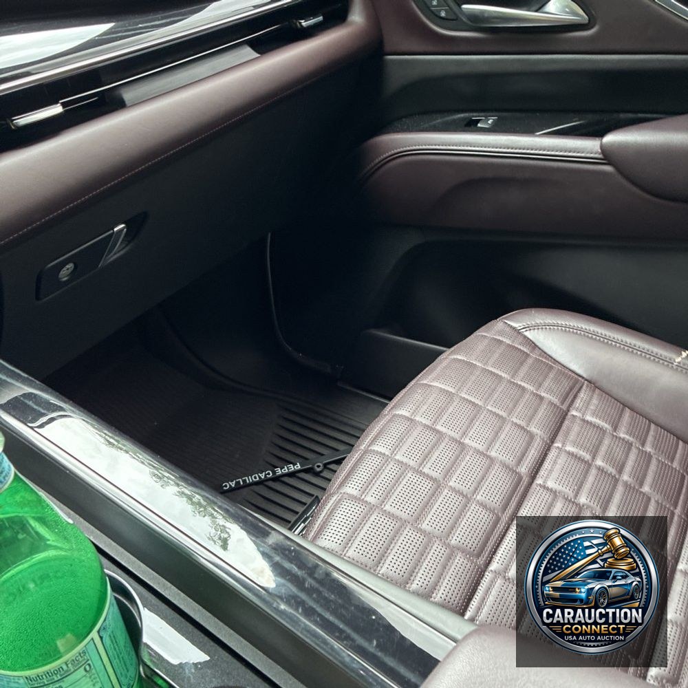 2023 Cadillac Escalade-V Base