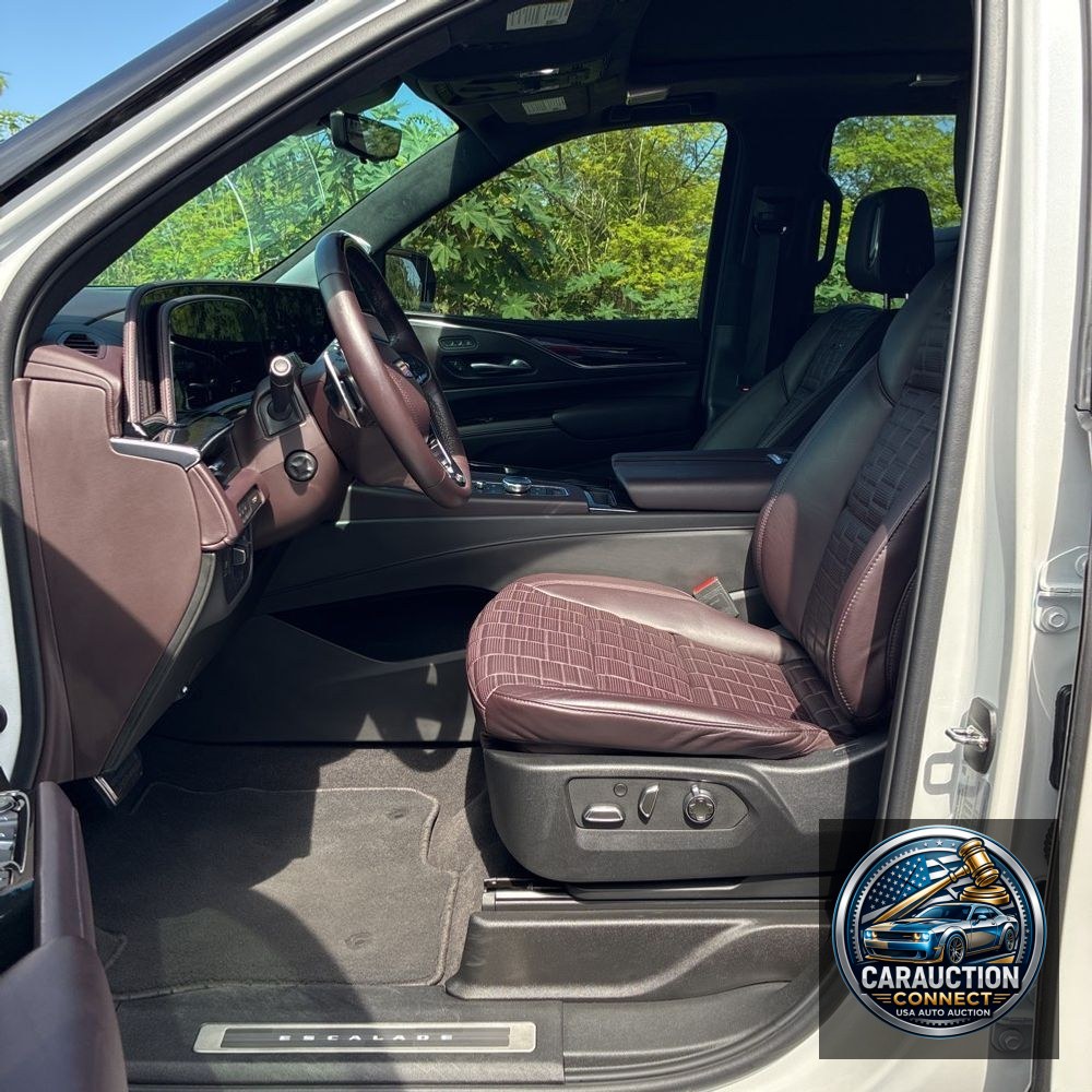 2023 Cadillac Escalade-V Base