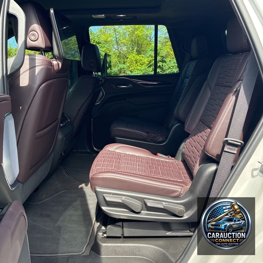 2023 Cadillac Escalade-V Base
