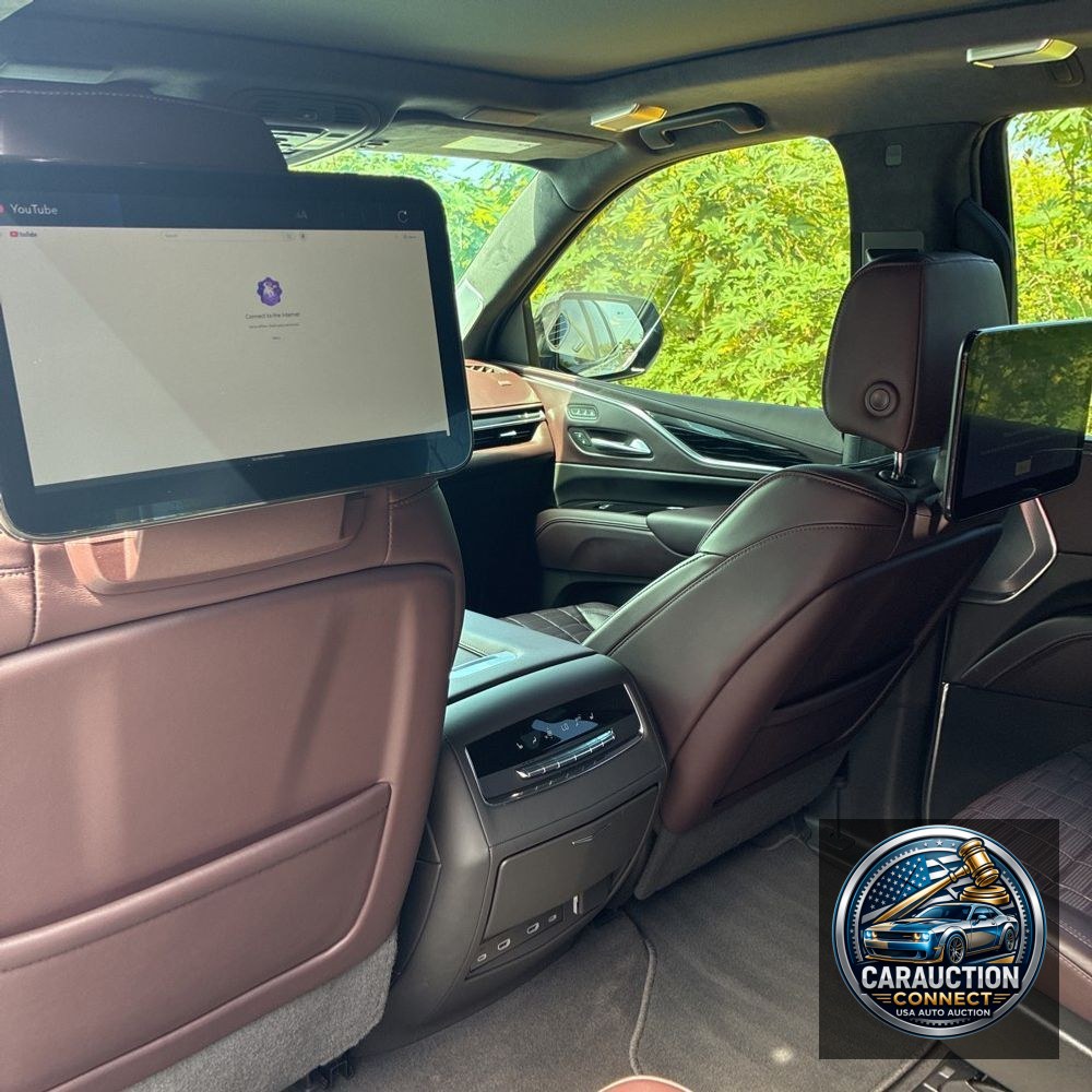 2023 Cadillac Escalade-V Base