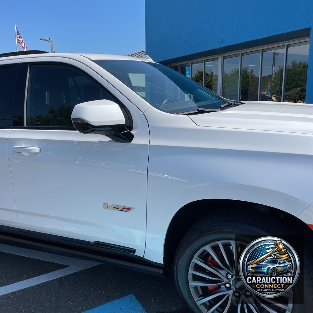 2023 Cadillac Escalade-V Base