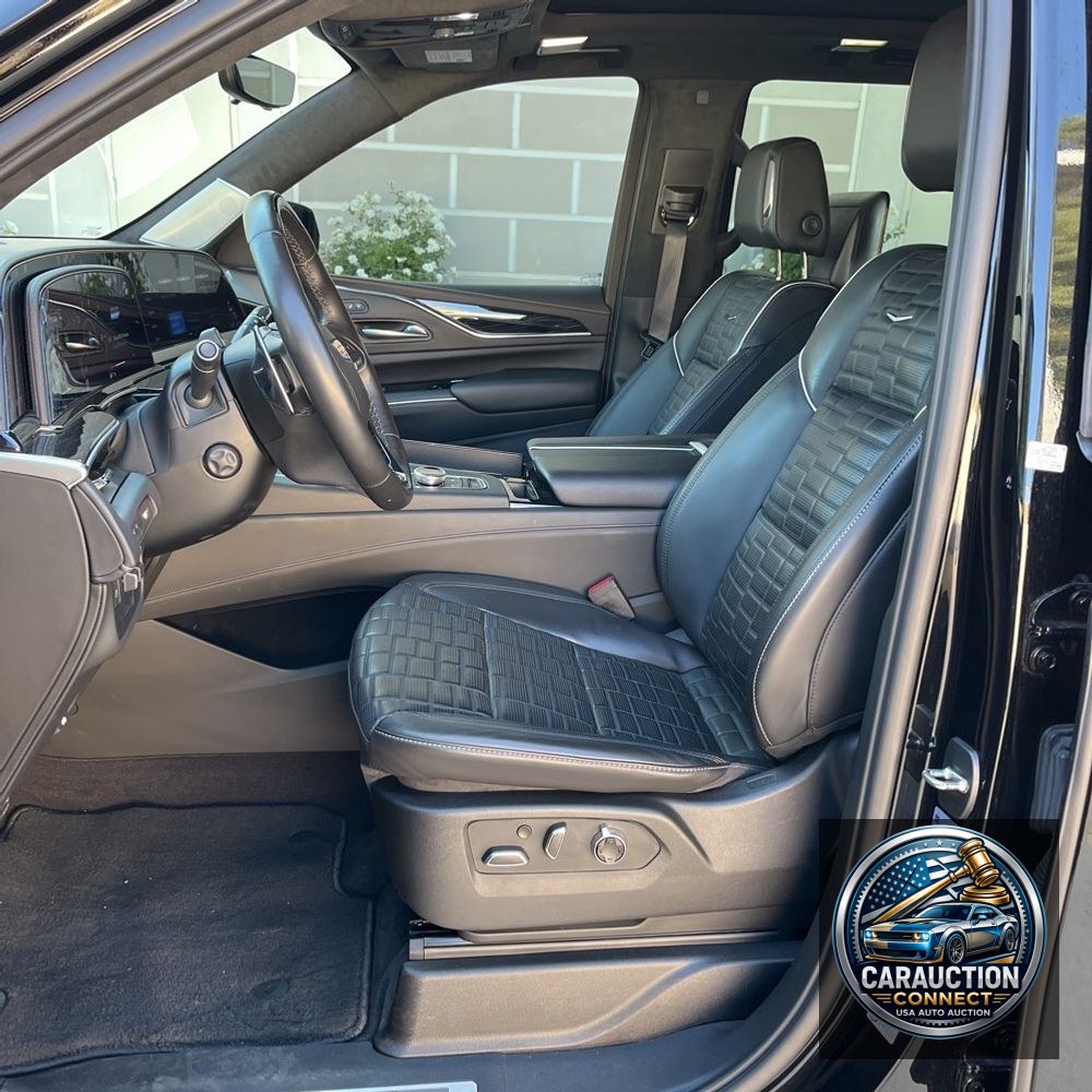 2023 Cadillac Escalade-V Base
