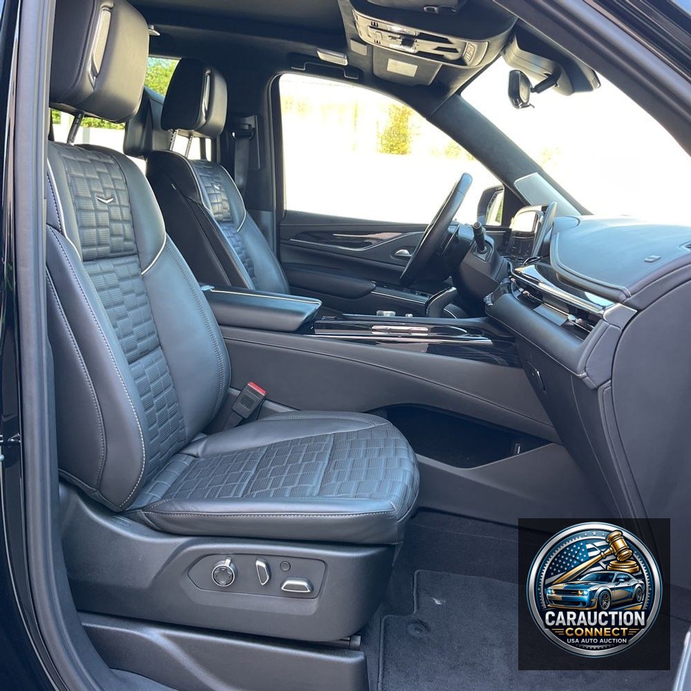 2023 Cadillac Escalade-V Base