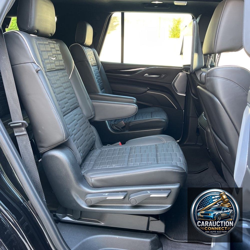 2023 Cadillac Escalade-V Base